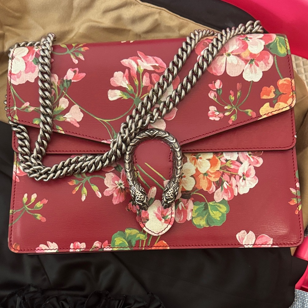 Gucci Pink Floral Shoulder Bag with Silver Chain